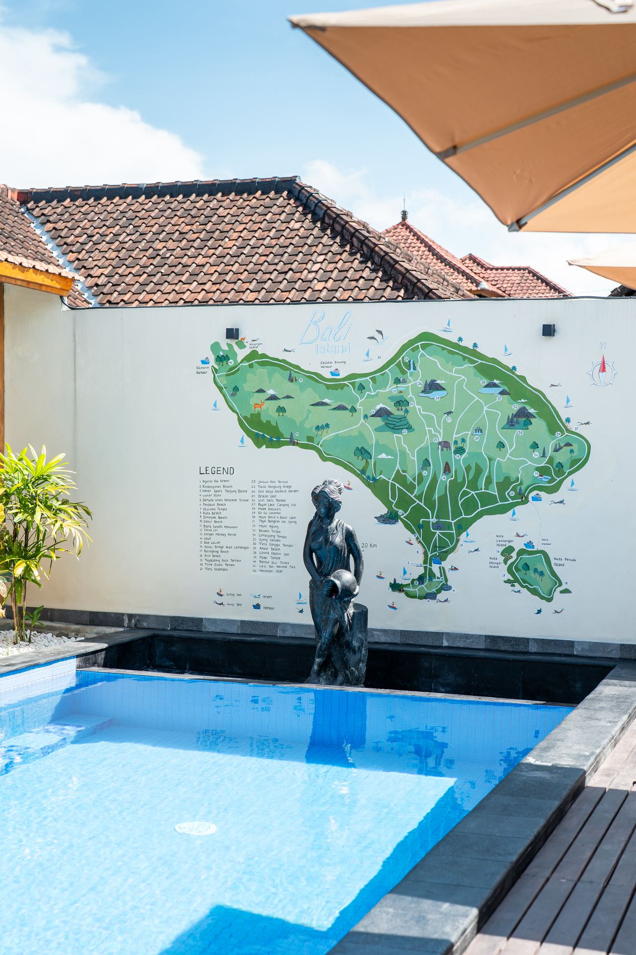 Bali island mural above the plunge pool